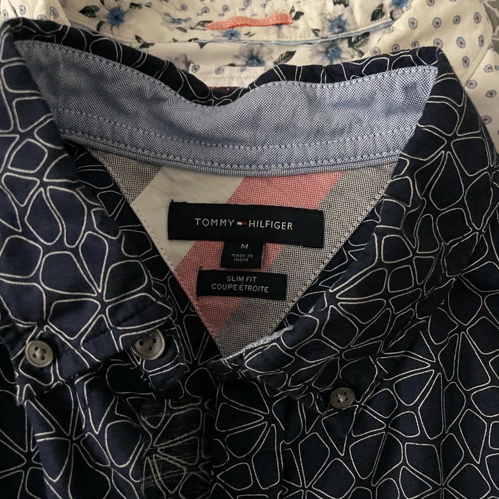 6 bundle LOT mens M button down shirts. - Picture 5 of 12